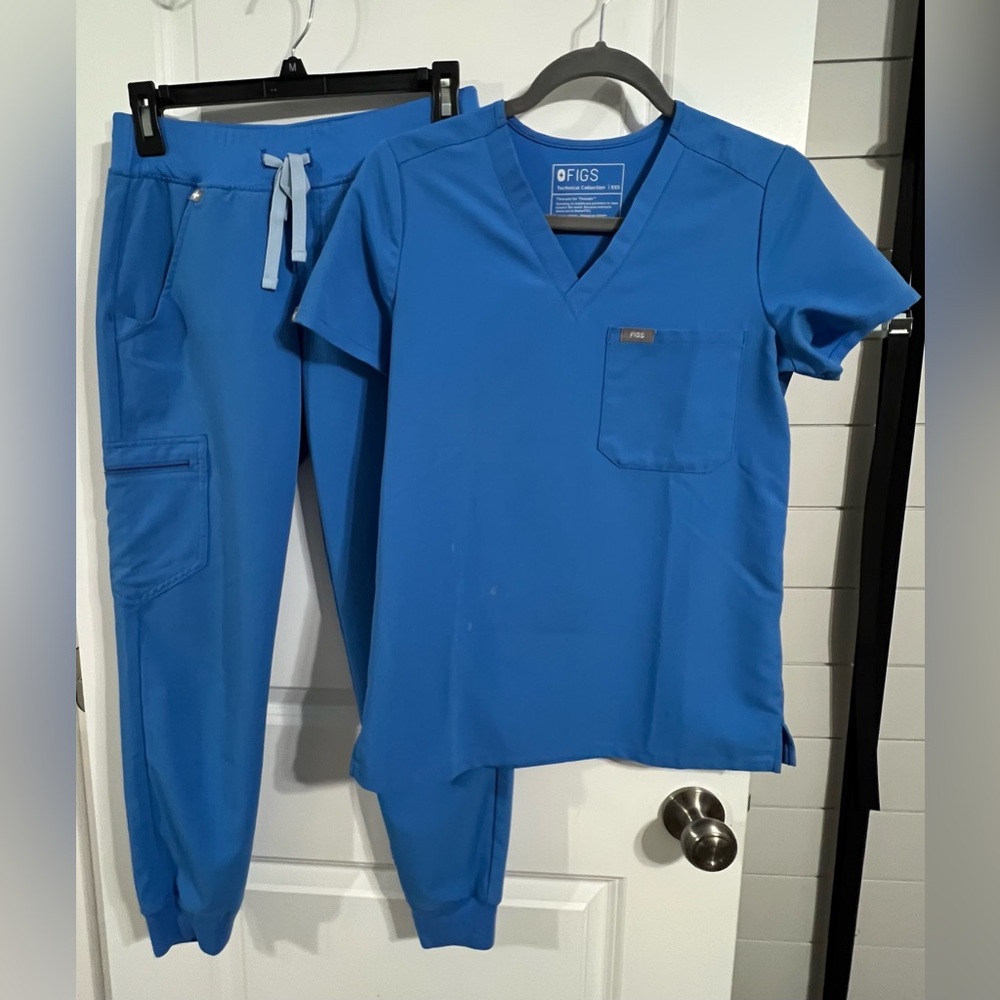 FIGS capri Blue Set XXS Catarina & XXSP Zamora Joggers Set